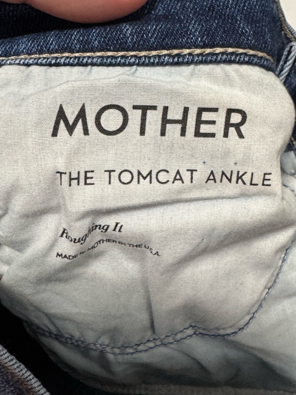 072 MOTHER Women's Tomcat Ankle Roughing It Distressed Straight Cut Jeans, Sz 25 - Picture 6 of 12